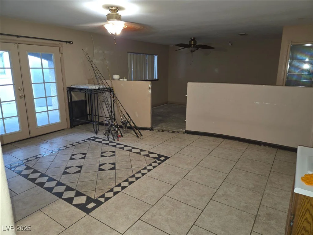 7612 Seagull, Las Vegas, NV 89145
