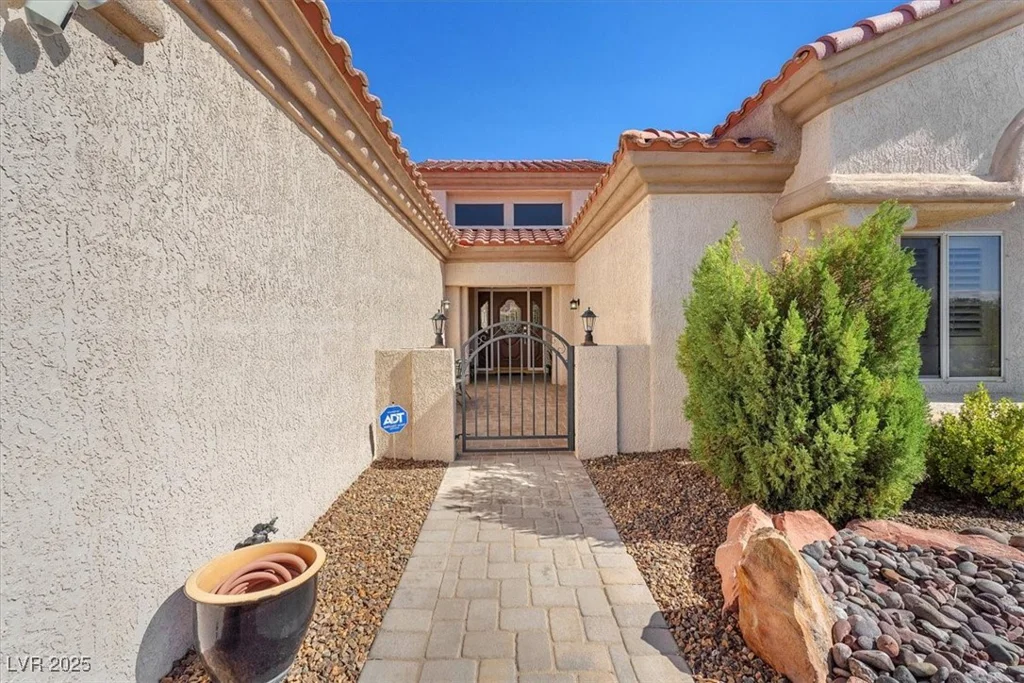 9916 Netherton, Las Vegas, NV 89134