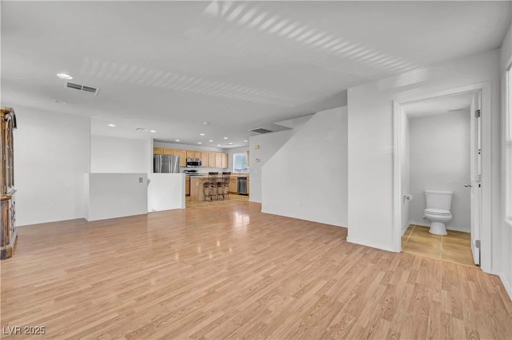 7010 Canary Ivy, Las Vegas, NV 89156