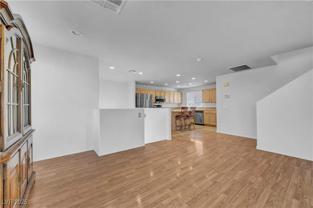 7010 Canary Ivy, Las Vegas, NV 89156