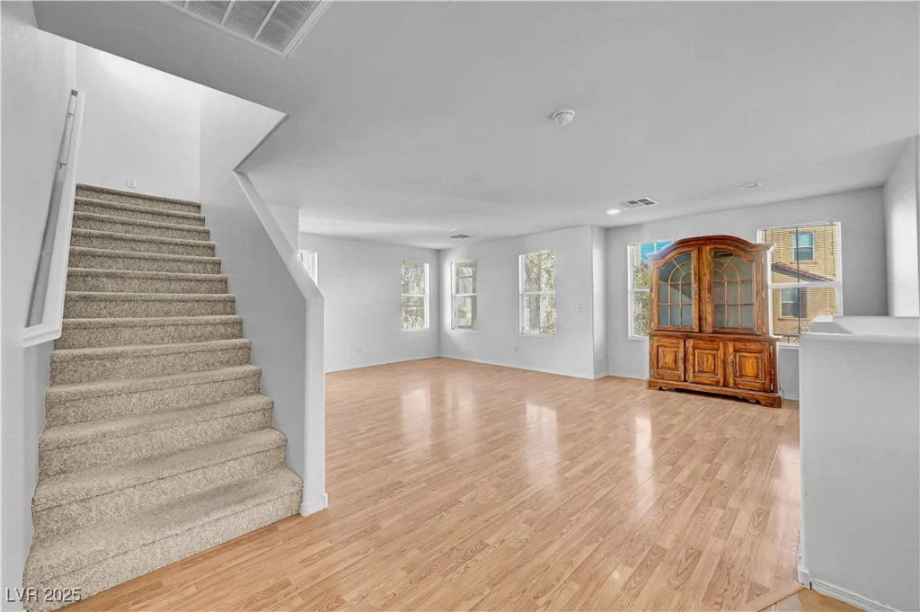 7010 Canary Ivy, Las Vegas, NV 89156