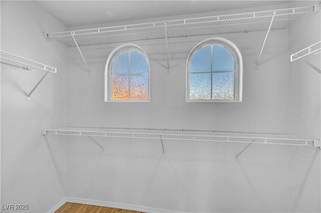 7010 Canary Ivy, Las Vegas, NV 89156