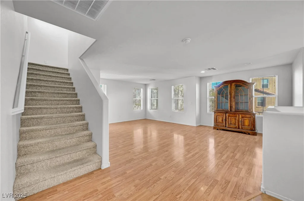7010 Canary Ivy, Las Vegas, NV 89156