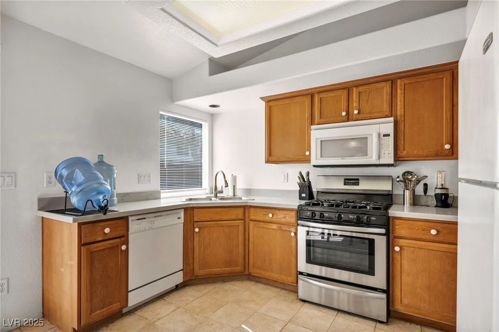 7438 Treasure Chest, Las Vegas, NV 89139