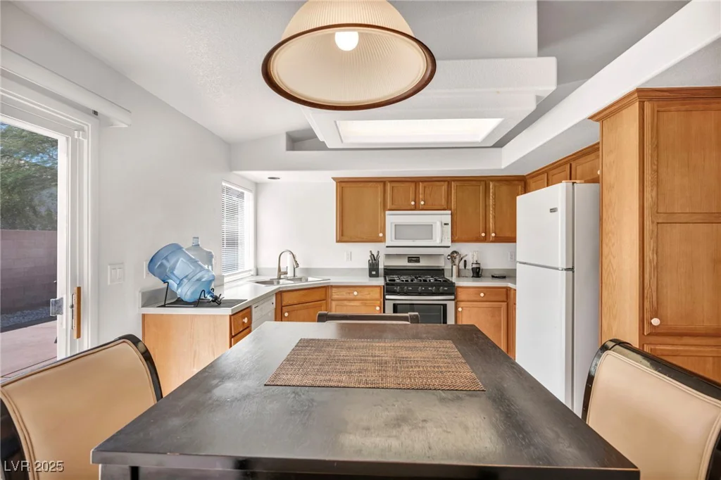 7438 Treasure Chest, Las Vegas, NV 89139