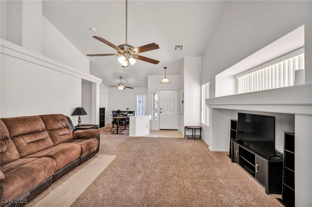 7438 Treasure Chest, Las Vegas, NV 89139