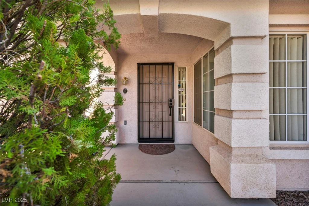 7438 Treasure Chest, Las Vegas, NV 89139