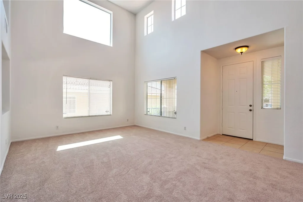 6440 Giant Oak, North Las Vegas, NV 89084