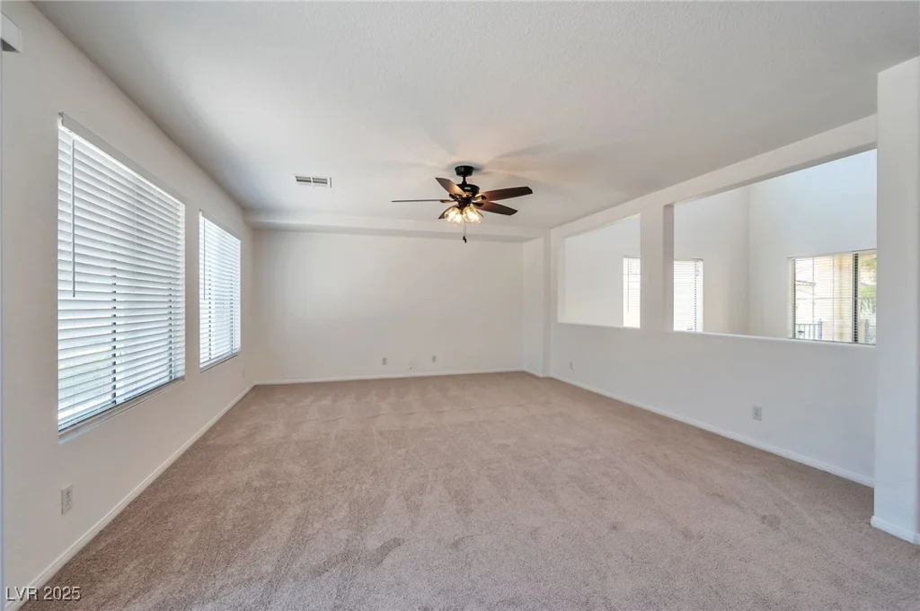 6440 Giant Oak, North Las Vegas, NV 89084