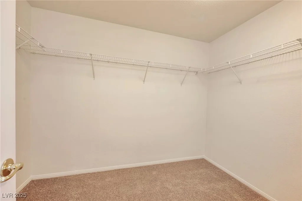 6440 Giant Oak, North Las Vegas, NV 89084