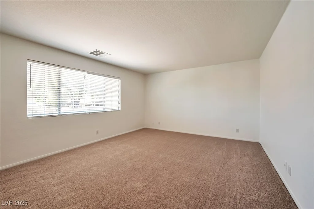 6440 Giant Oak, North Las Vegas, NV 89084