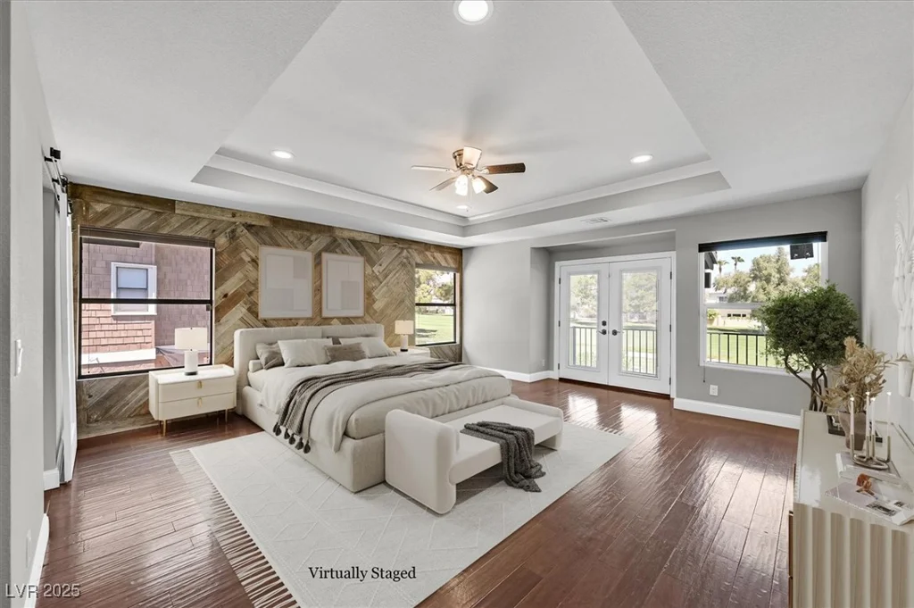 1024 Pinehurst, Las Vegas, NV 89109