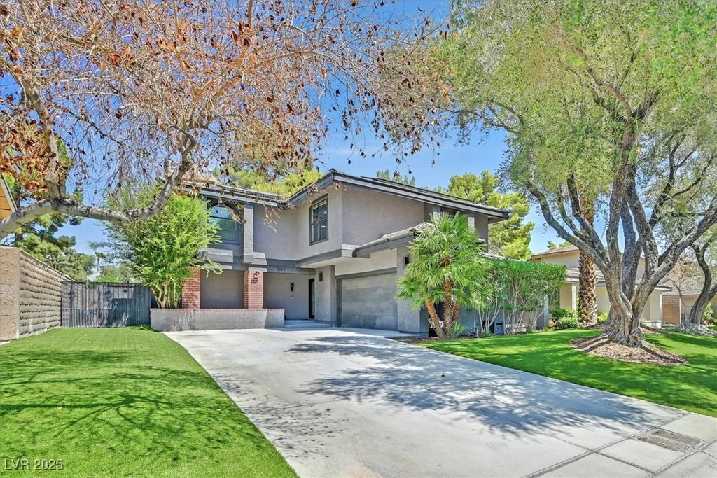 1024 Pinehurst, Las Vegas, NV 89109
