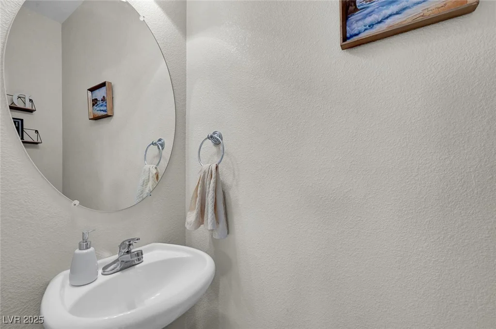 9346 Shawnee Mission, Las Vegas, NV 89178
