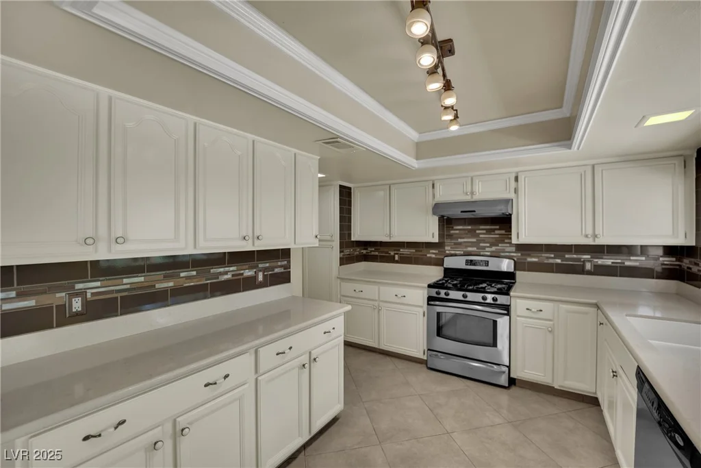 2233 Marlboro, Henderson, NV 89014