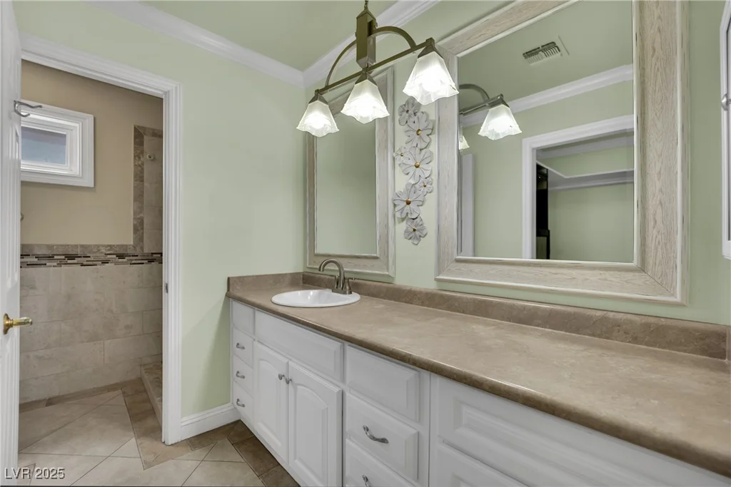2233 Marlboro, Henderson, NV 89014