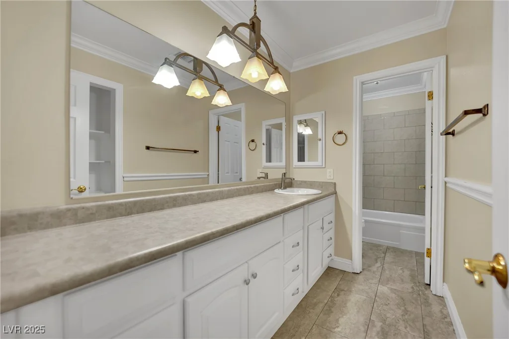 2233 Marlboro, Henderson, NV 89014