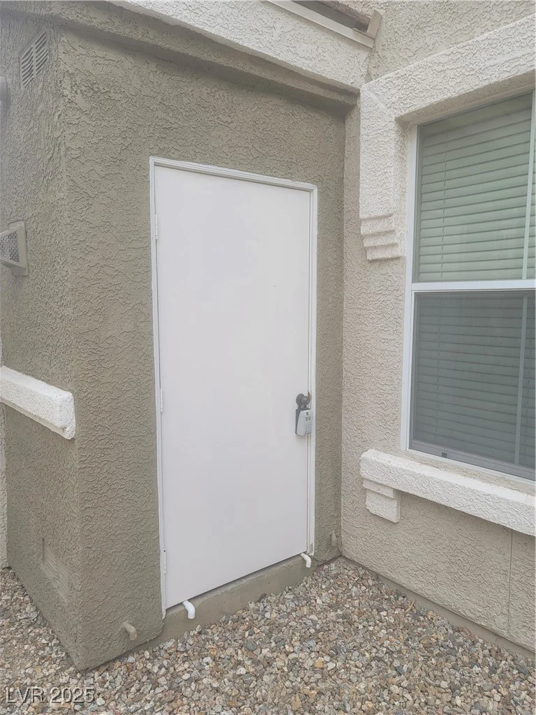 9975 Peace, Las Vegas, NV 89147