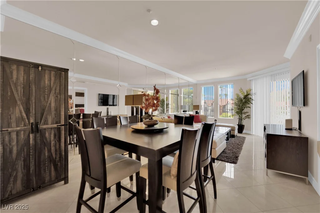 230 Flamingo, Las Vegas, NV 89169