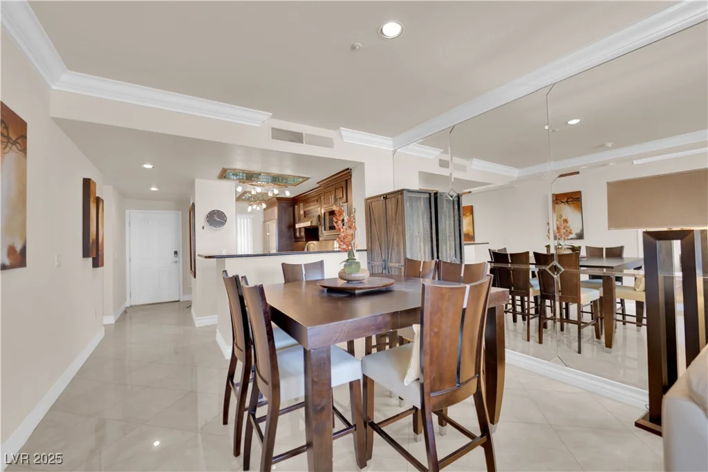 230 Flamingo, Las Vegas, NV 89169