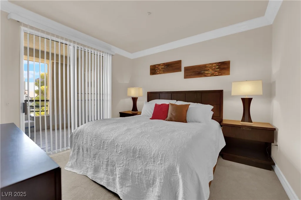 230 Flamingo, Las Vegas, NV 89169