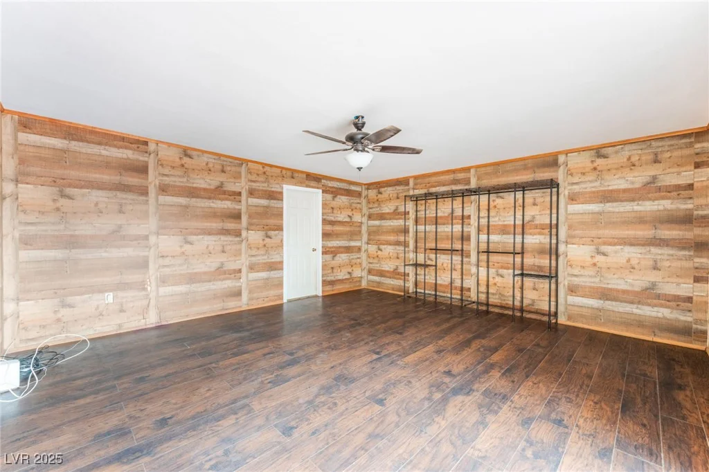 4404 Edward, Las Vegas, NV 89108