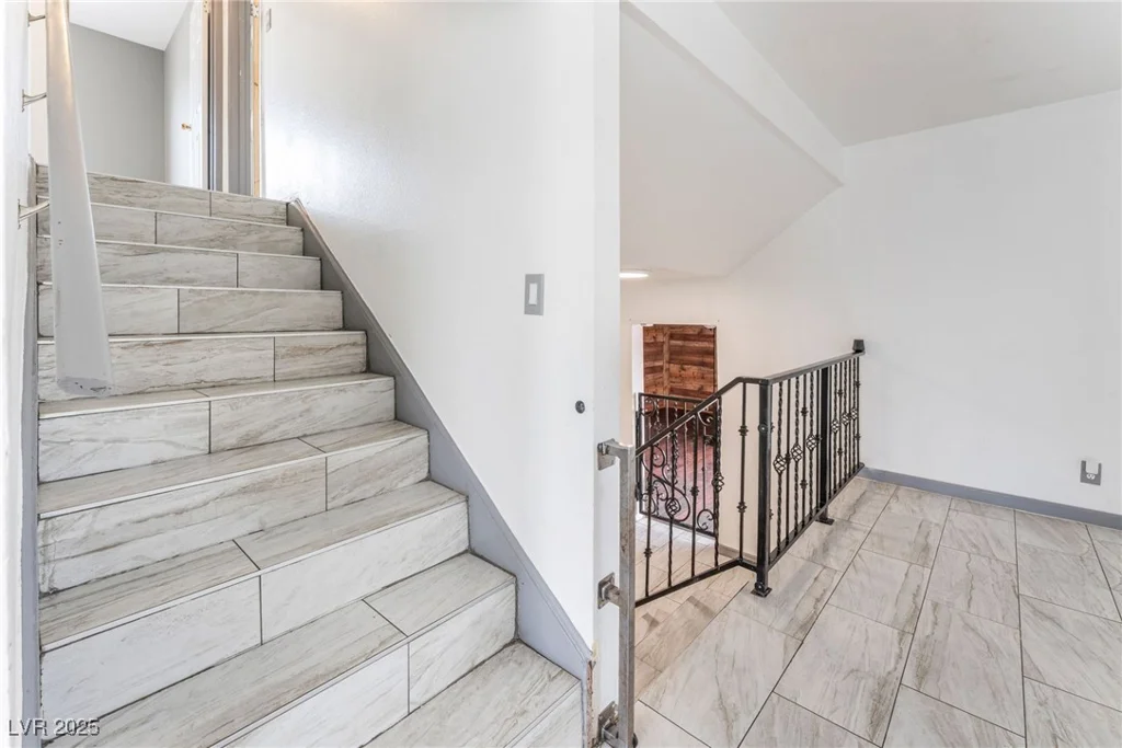 4404 Edward, Las Vegas, NV 89108