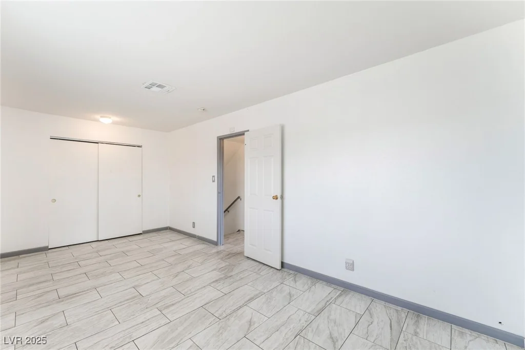 4404 Edward, Las Vegas, NV 89108