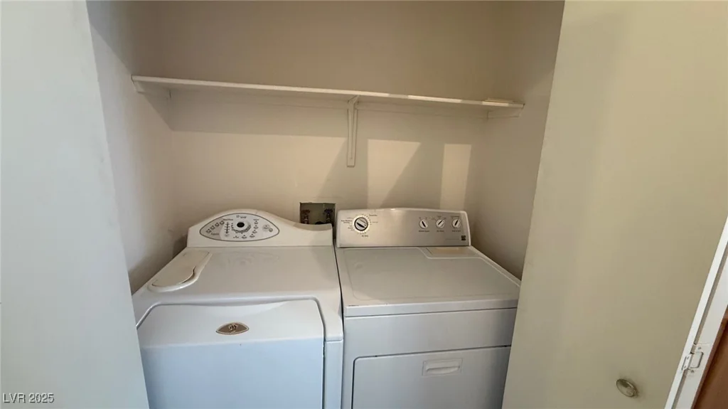 6375 Venus Vale, Las Vegas, NV 89156