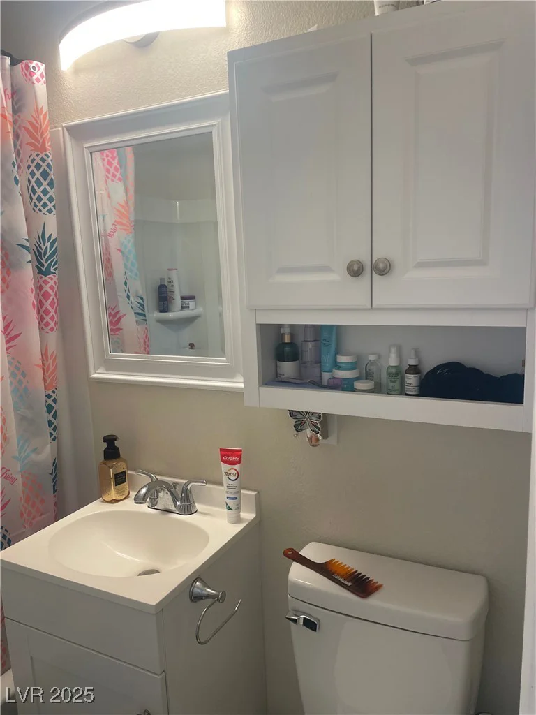 1905 Weldon, Las Vegas, NV 89104
