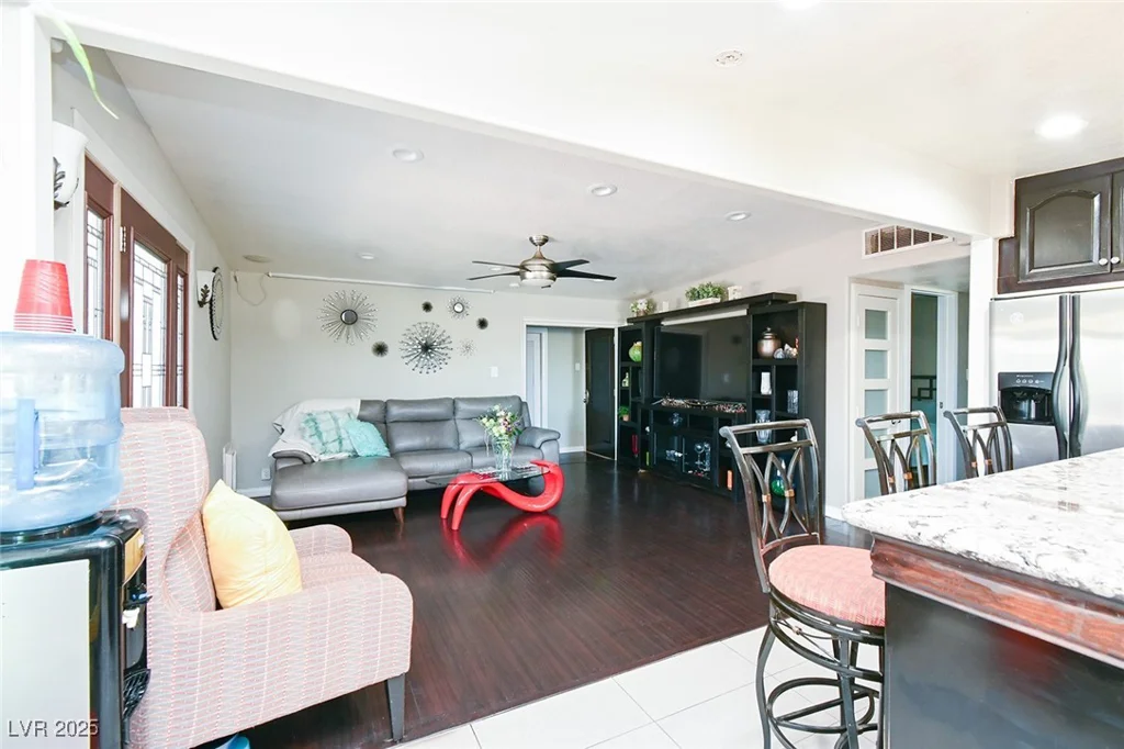 2824 El Toreador, Las Vegas, NV 89169