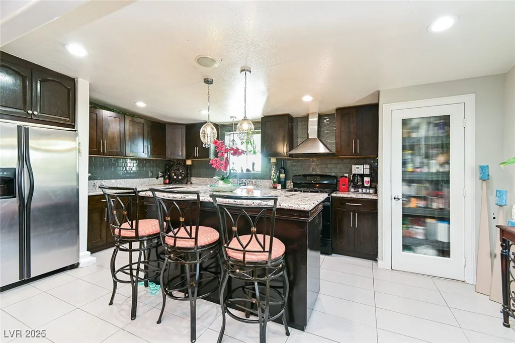 2824 El Toreador, Las Vegas, NV 89169