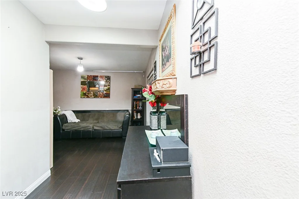 2824 El Toreador, Las Vegas, NV 89169