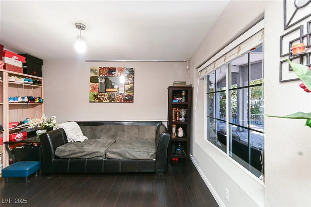 2824 El Toreador, Las Vegas, NV 89169