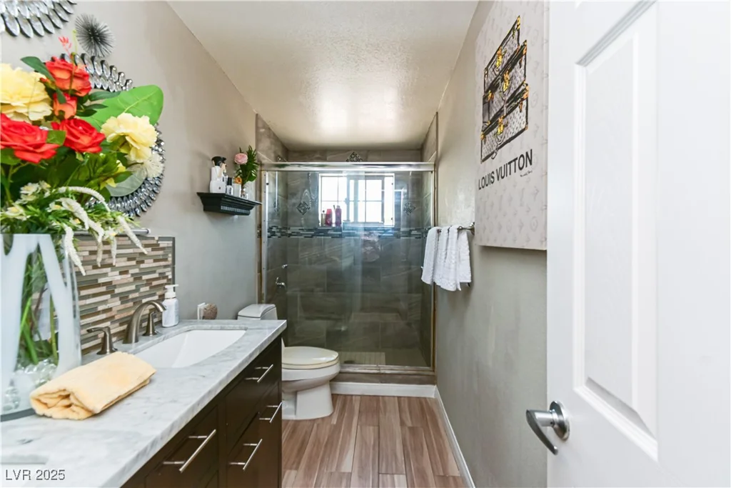 2824 El Toreador, Las Vegas, NV 89169