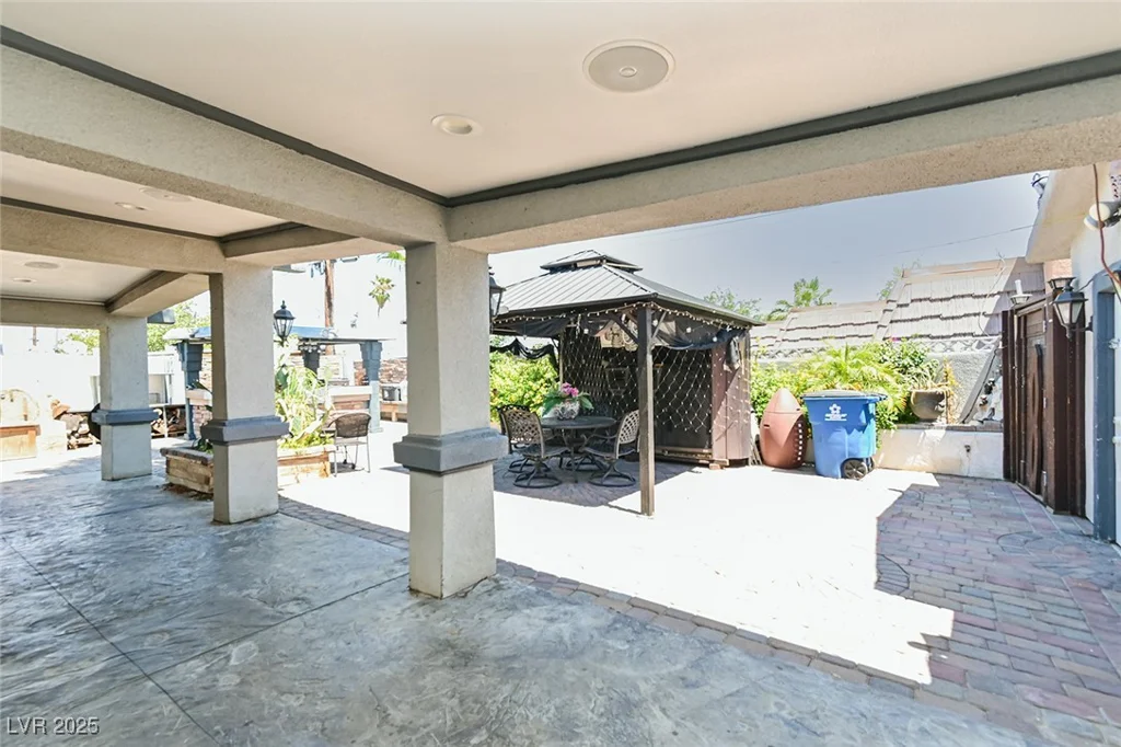 2824 El Toreador, Las Vegas, NV 89169