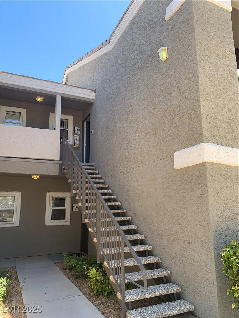 9620 Russell, Las Vegas, NV 89148