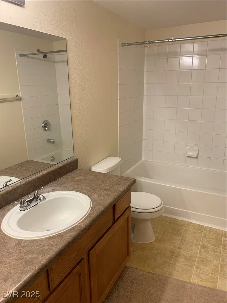 9620 Russell, Las Vegas, NV 89148