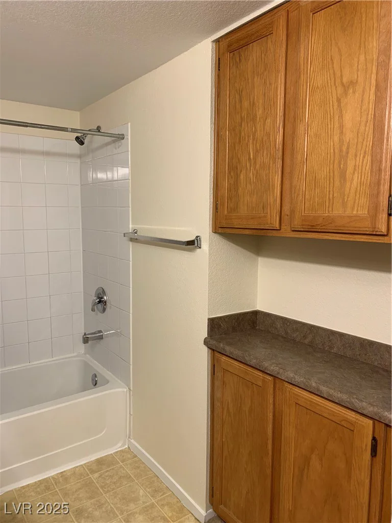 9620 Russell, Las Vegas, NV 89148