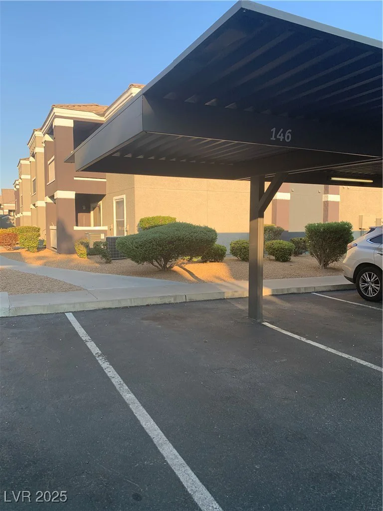 9620 Russell, Las Vegas, NV 89148