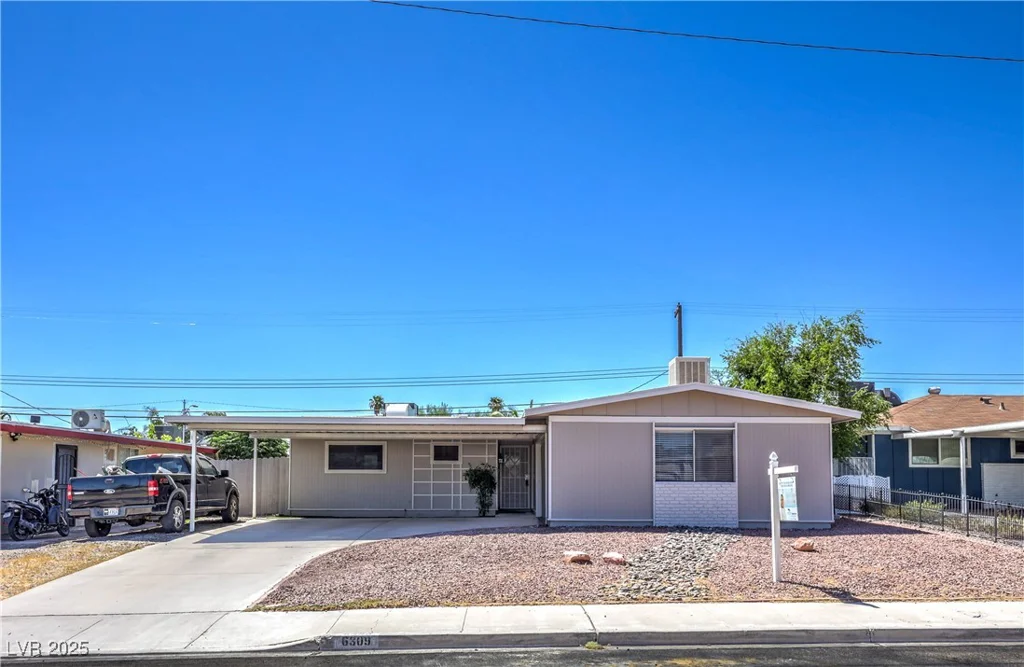 6309 Cromwell, Las Vegas, NV 89107