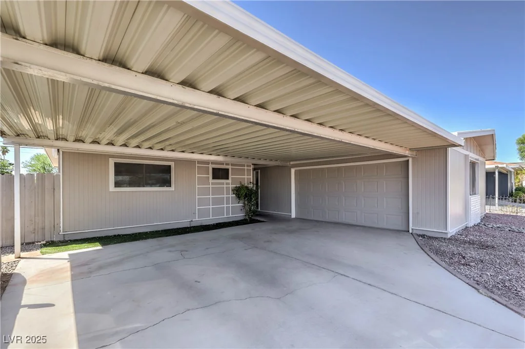 6309 Cromwell, Las Vegas, NV 89107