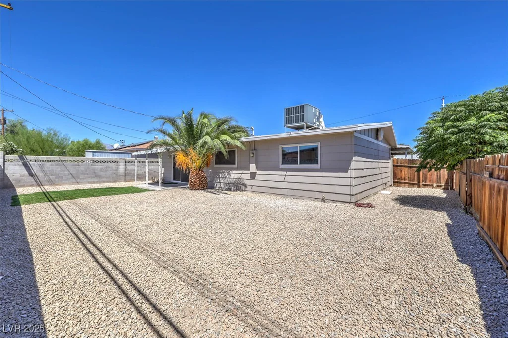6309 Cromwell, Las Vegas, NV 89107