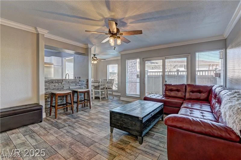 2843 Geary, Las Vegas, NV 89109