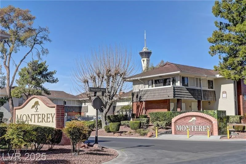 2843 Geary, Las Vegas, NV 89109