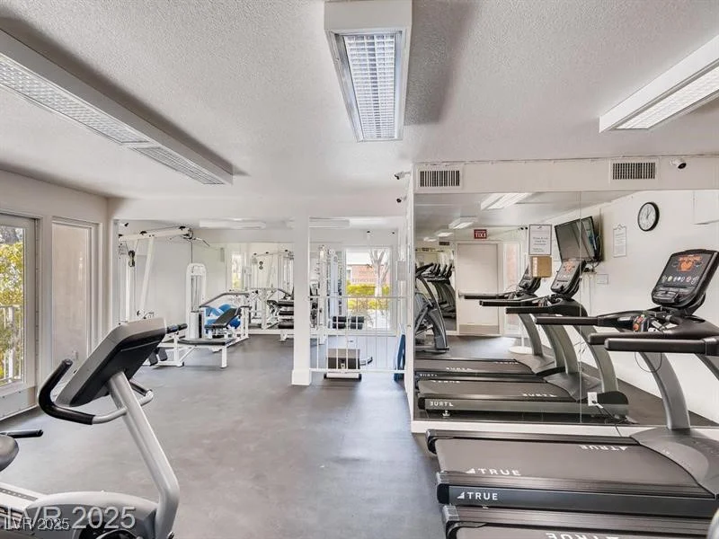 2843 Geary, Las Vegas, NV 89109