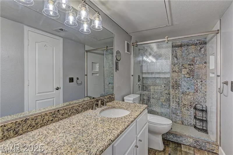 2843 Geary, Las Vegas, NV 89109
