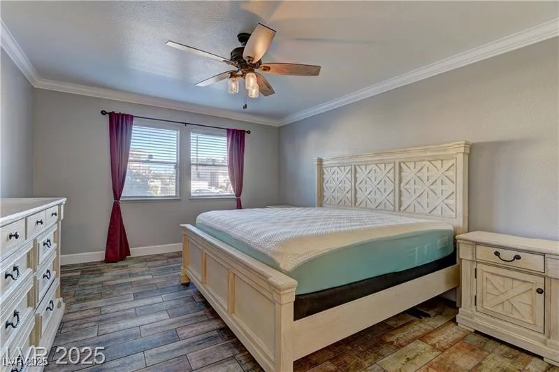 2843 Geary, Las Vegas, NV 89109