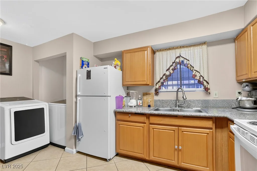 3521 Rio Robles, North Las Vegas, NV 89030