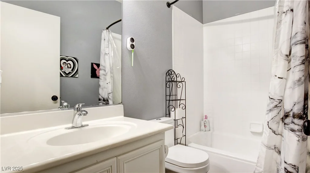 10180 Lookout Bridge, Las Vegas, NV 89183